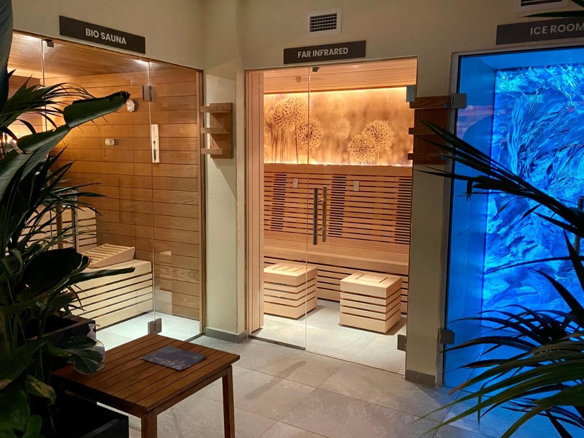 The Village Boutique And Spa Naxxar Bagian luar foto