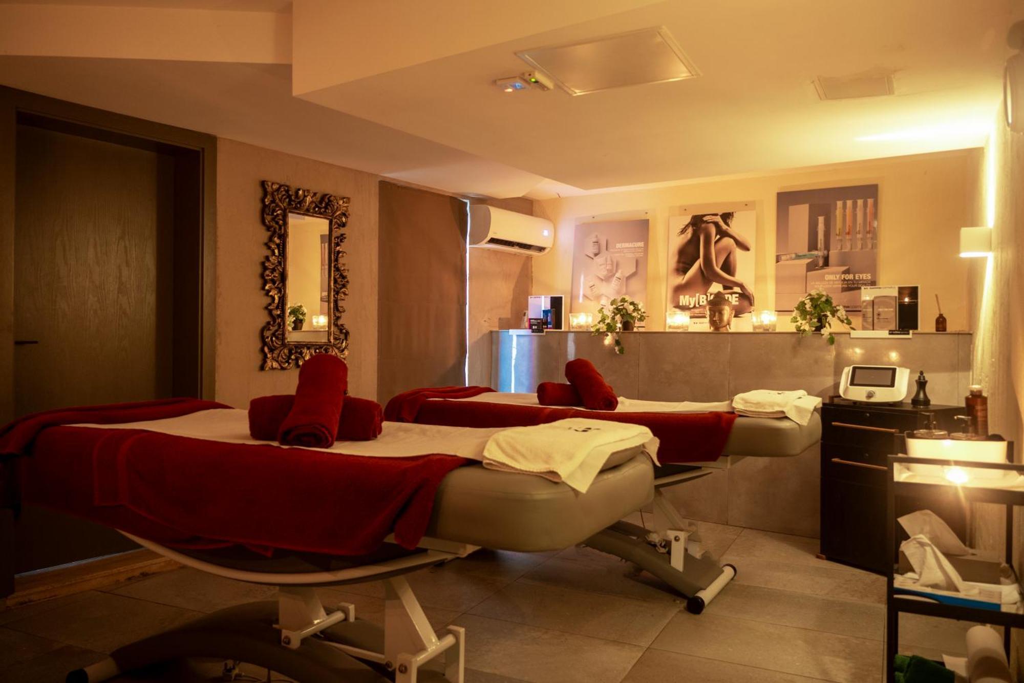 The Village Boutique And Spa Naxxar Bagian luar foto