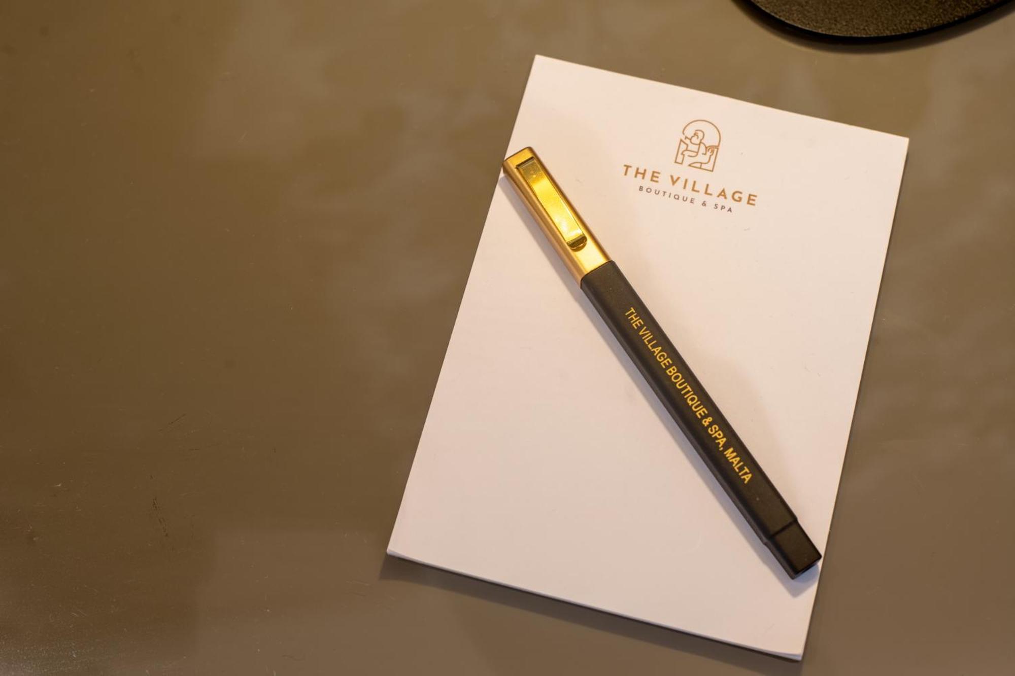 The Village Boutique And Spa Naxxar Bagian luar foto