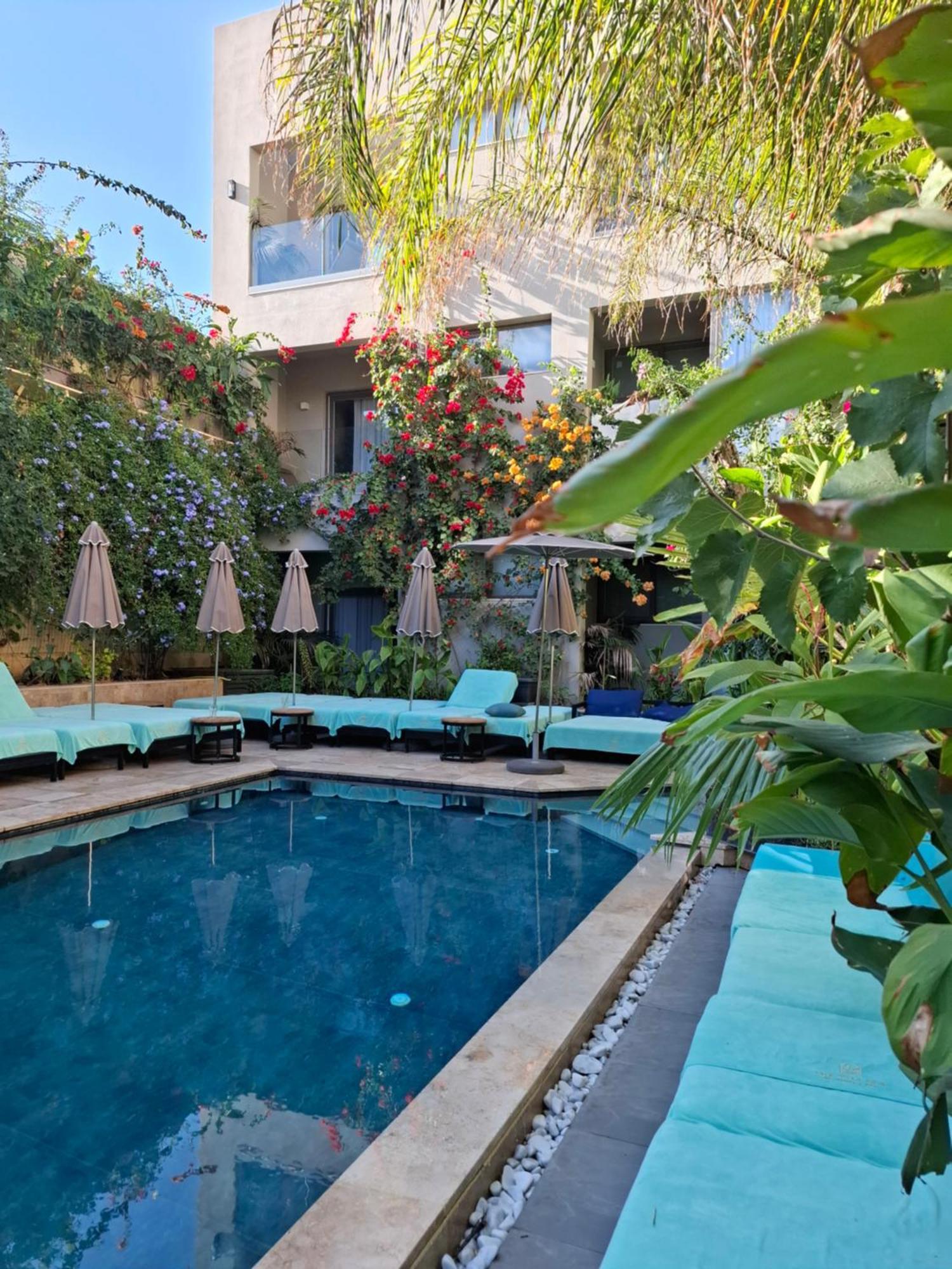 The Village Boutique And Spa Naxxar Bagian luar foto